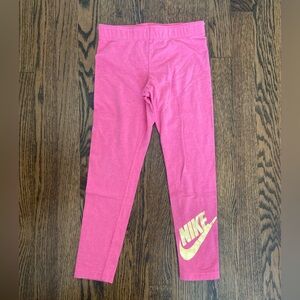 Nike girls pink leggings size small (6/7)